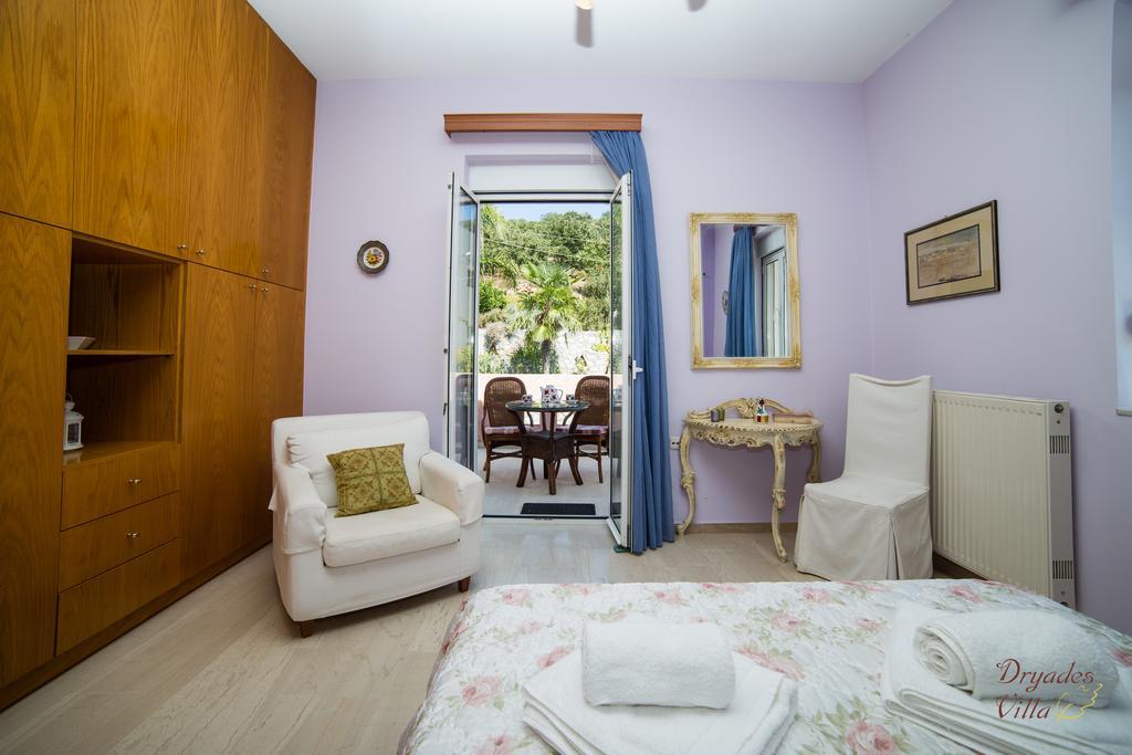 Dryades Villa Armenoi  Room photo